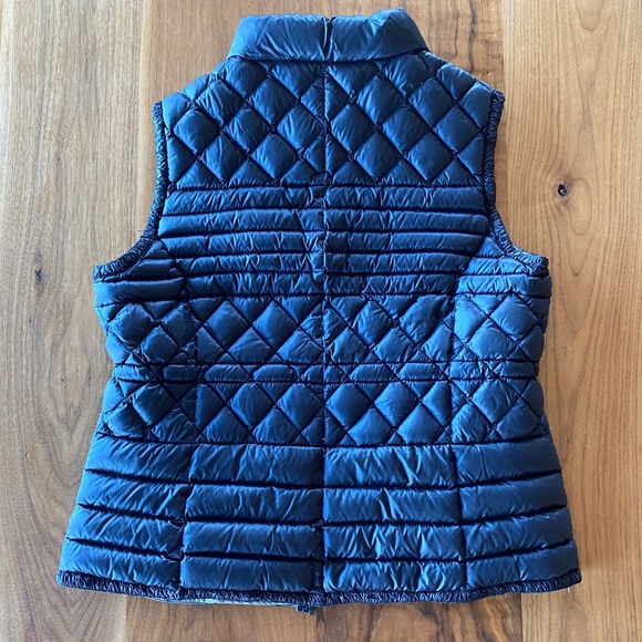 Quilted Black Down Vest size L - Picture 7 of 7
